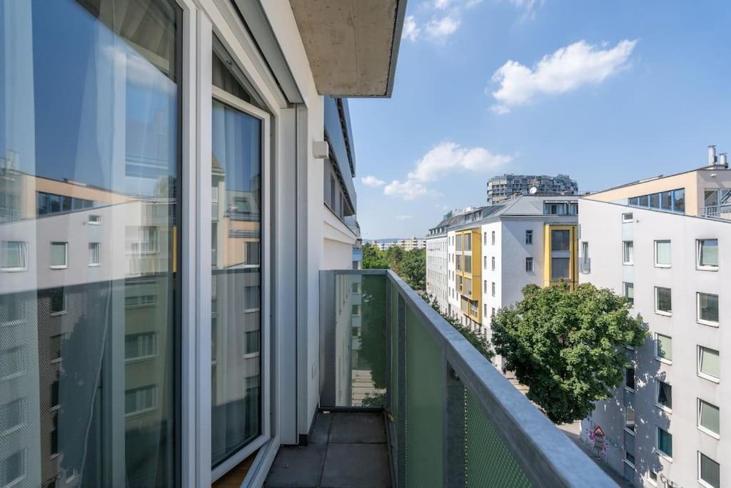 וינה Trendy 1Br, Direct City Access By Hm מראה חיצוני תמונה